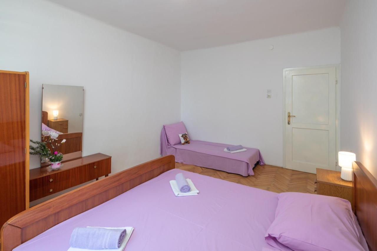 Beach Apartments "Bili Cvitak" Duće Buitenkant foto